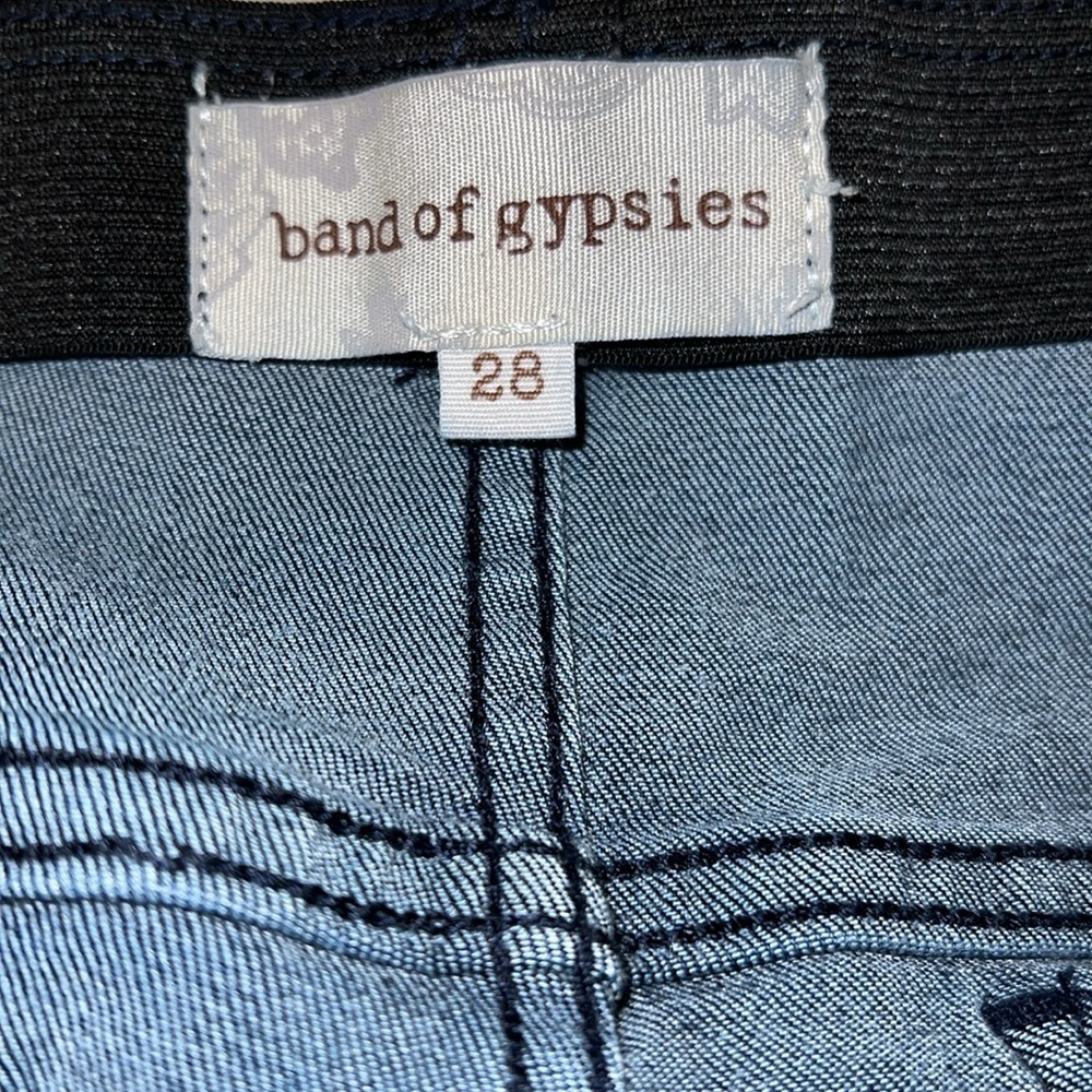 Band of Gypsies Stretchy Flare Jeans 28 - Picture 9 of 10